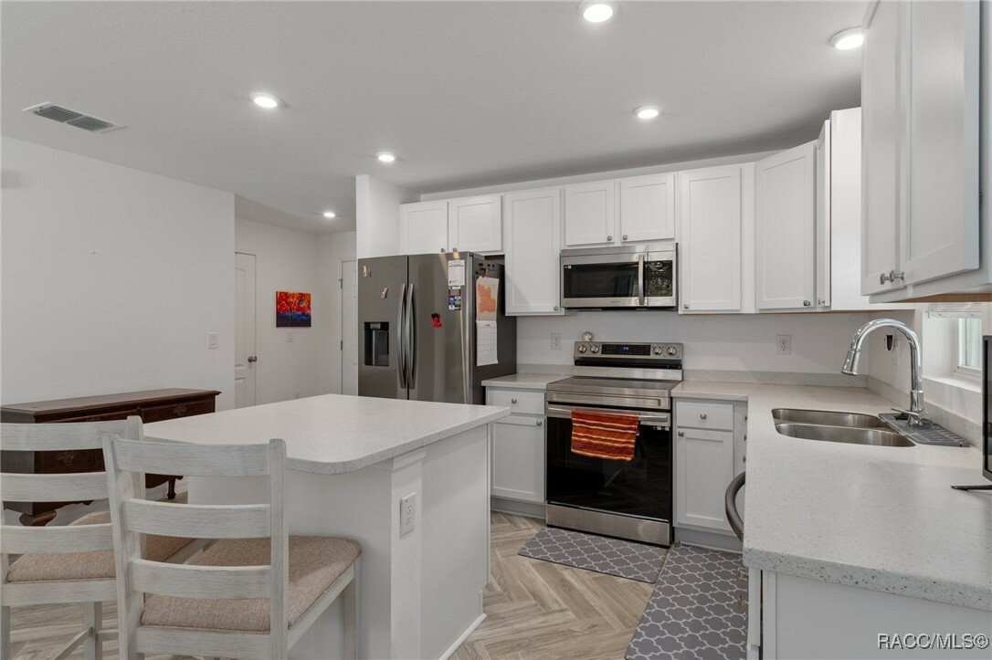 Property Photo: 1155 S Cornell Terrace FL 34452