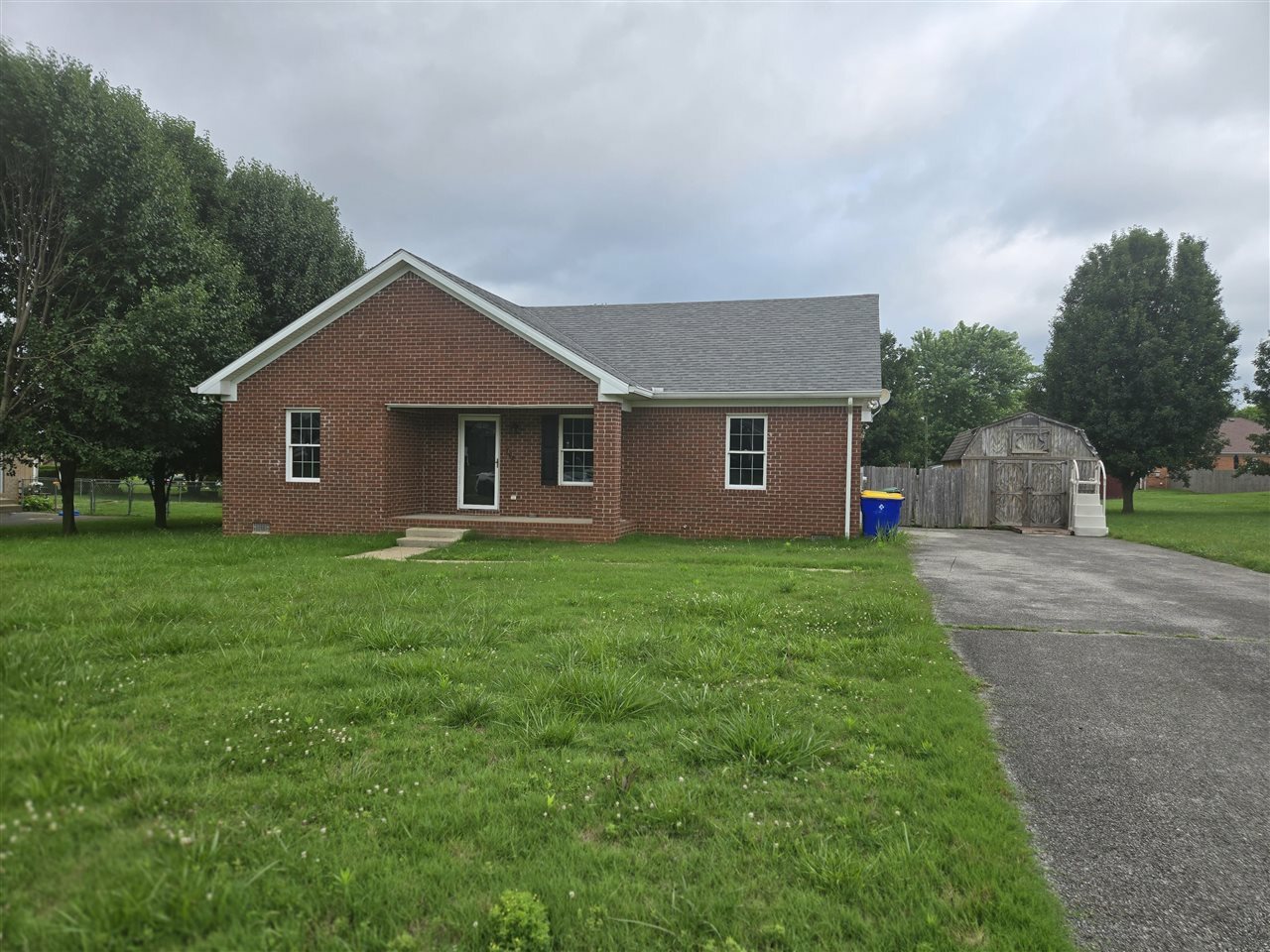 Property Photo: 702 Tyler Street KY 42134