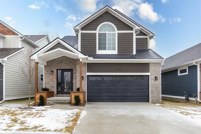 Property Photo: 27602 Maryjane Lane E MI 48047