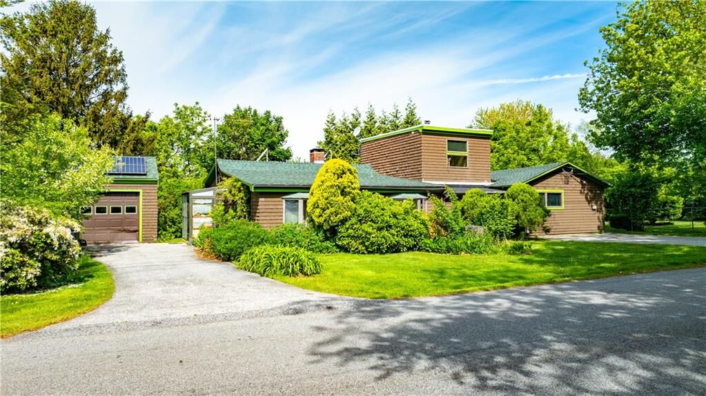 Property Photo: 142 Honeyman Avenue RI 02842