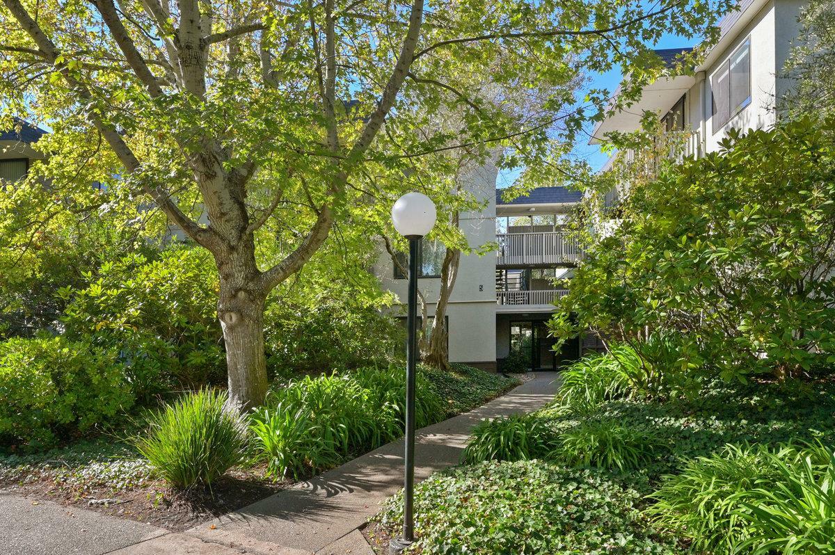 Property Photo: 5320 Shelter Creek Lane CA 94066