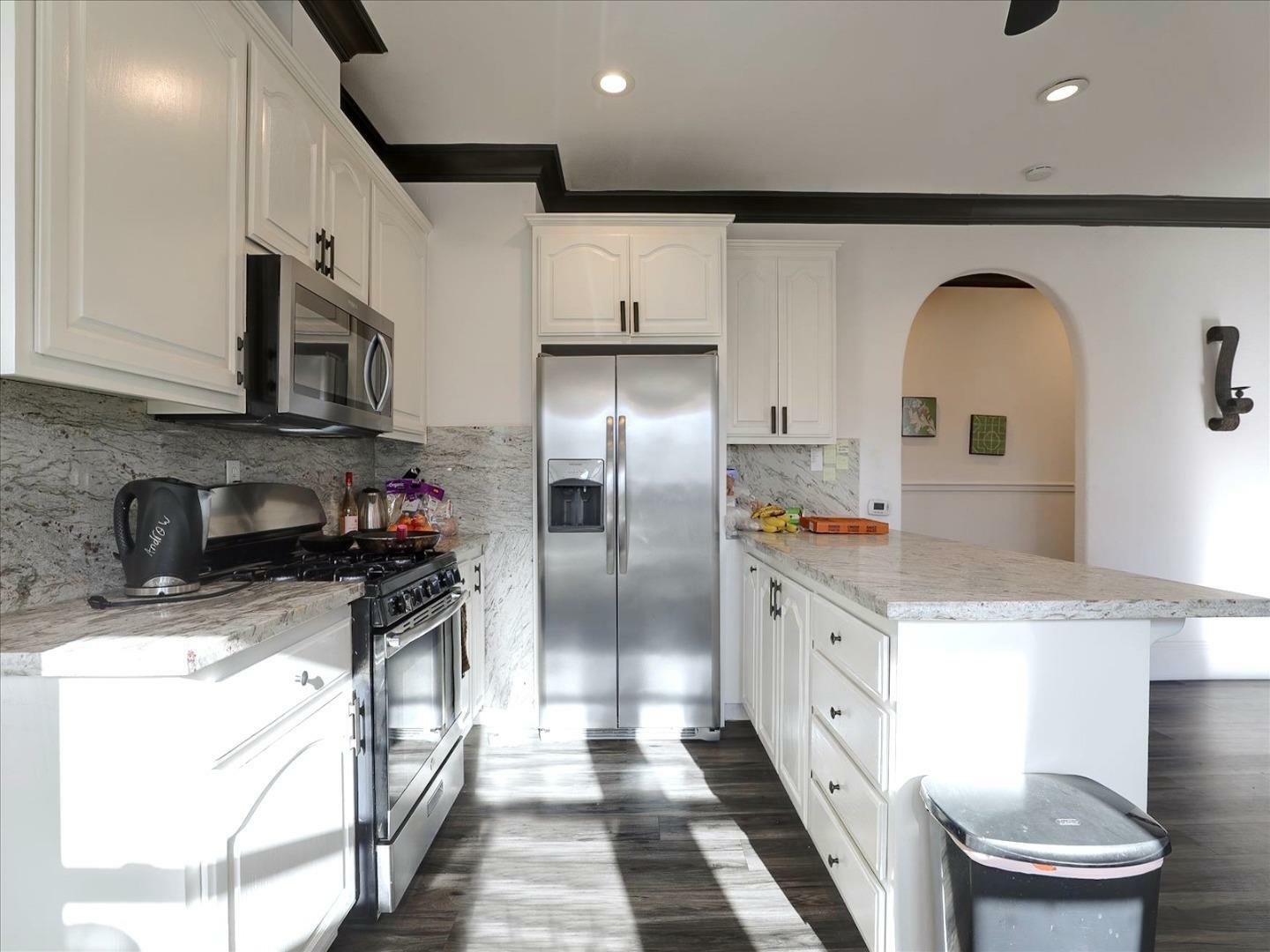 Property Photo:  421 North 13th Street  CA 95112 