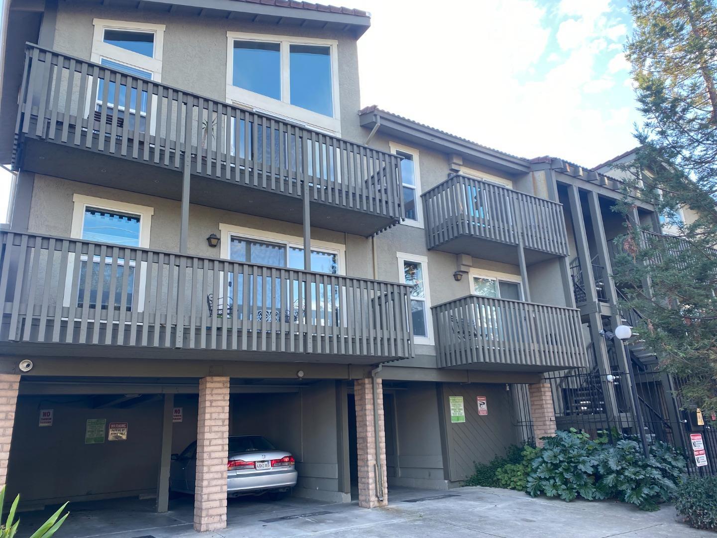 Property Photo: 480 East O'Keefe Street 302 CA 94303
