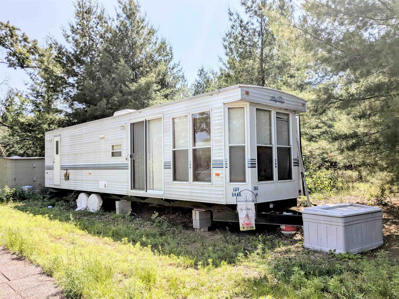 Property Photo: 1031 Edgewood Avenue WI 53910