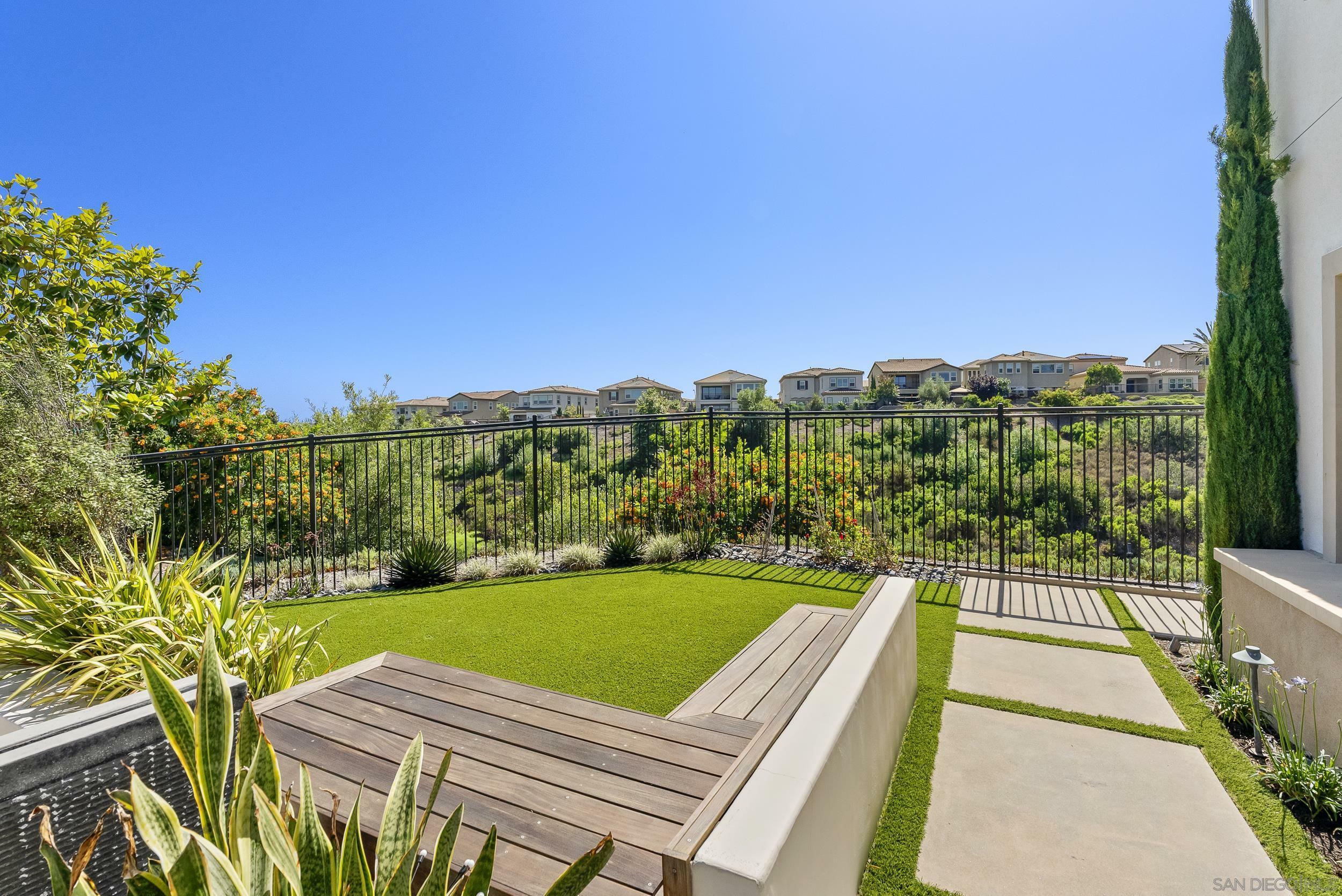 Property Photo: 4706 Chase Ct CA 92010