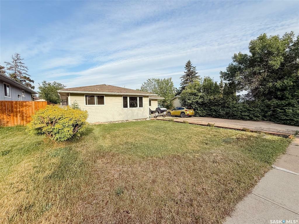 Photo de la propriété: 552 101st Street SK S9A 0Y5