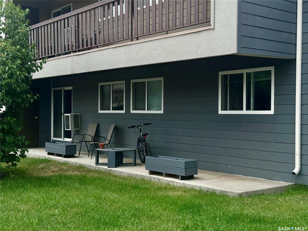 Property Photo: 510 Prairie Avenue 210 SK S7N 2V4
