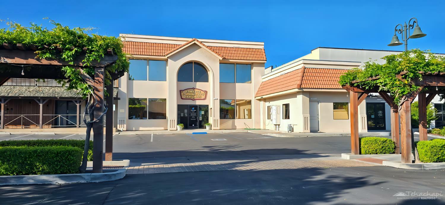 Property Photo:  113 F Street  CA 93561 