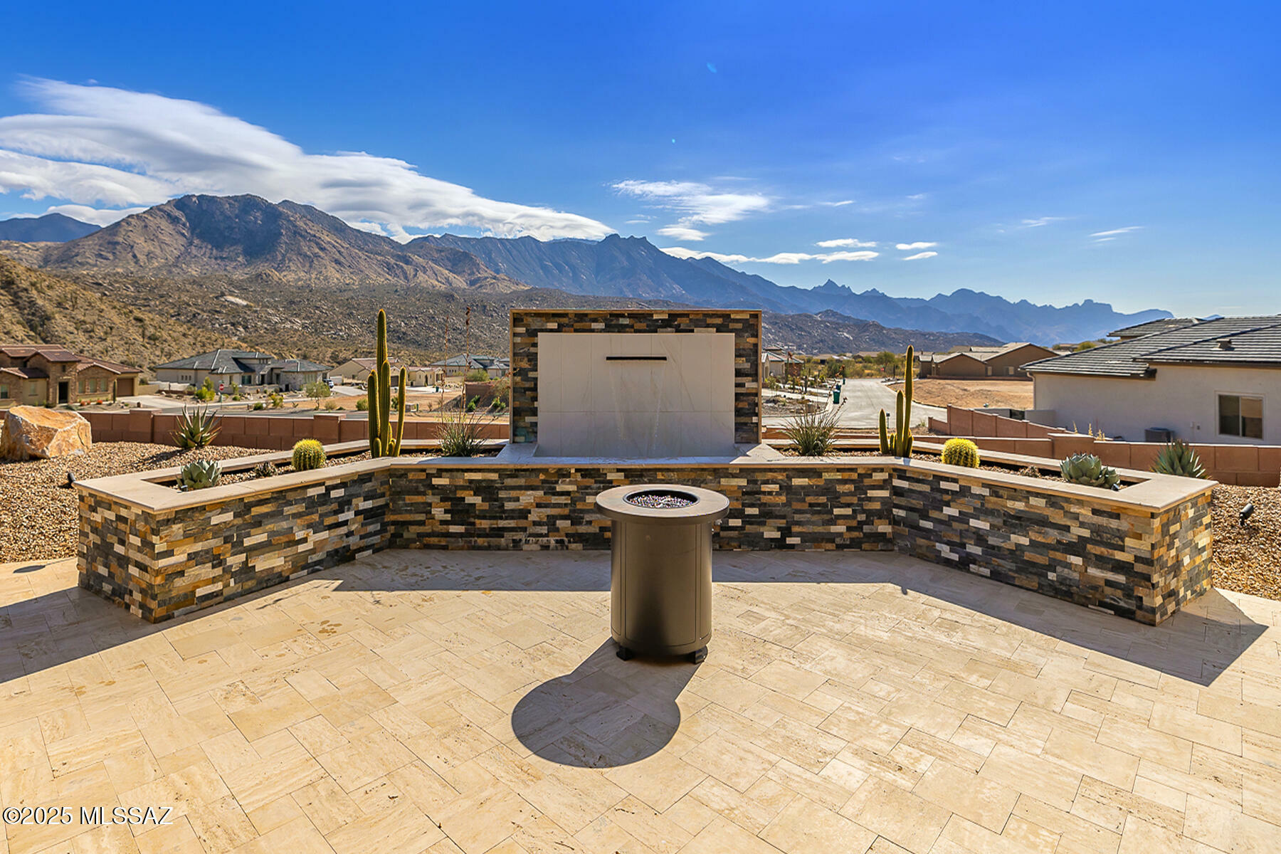 Property Photo: 66905 E Coronado Way AZ 85739