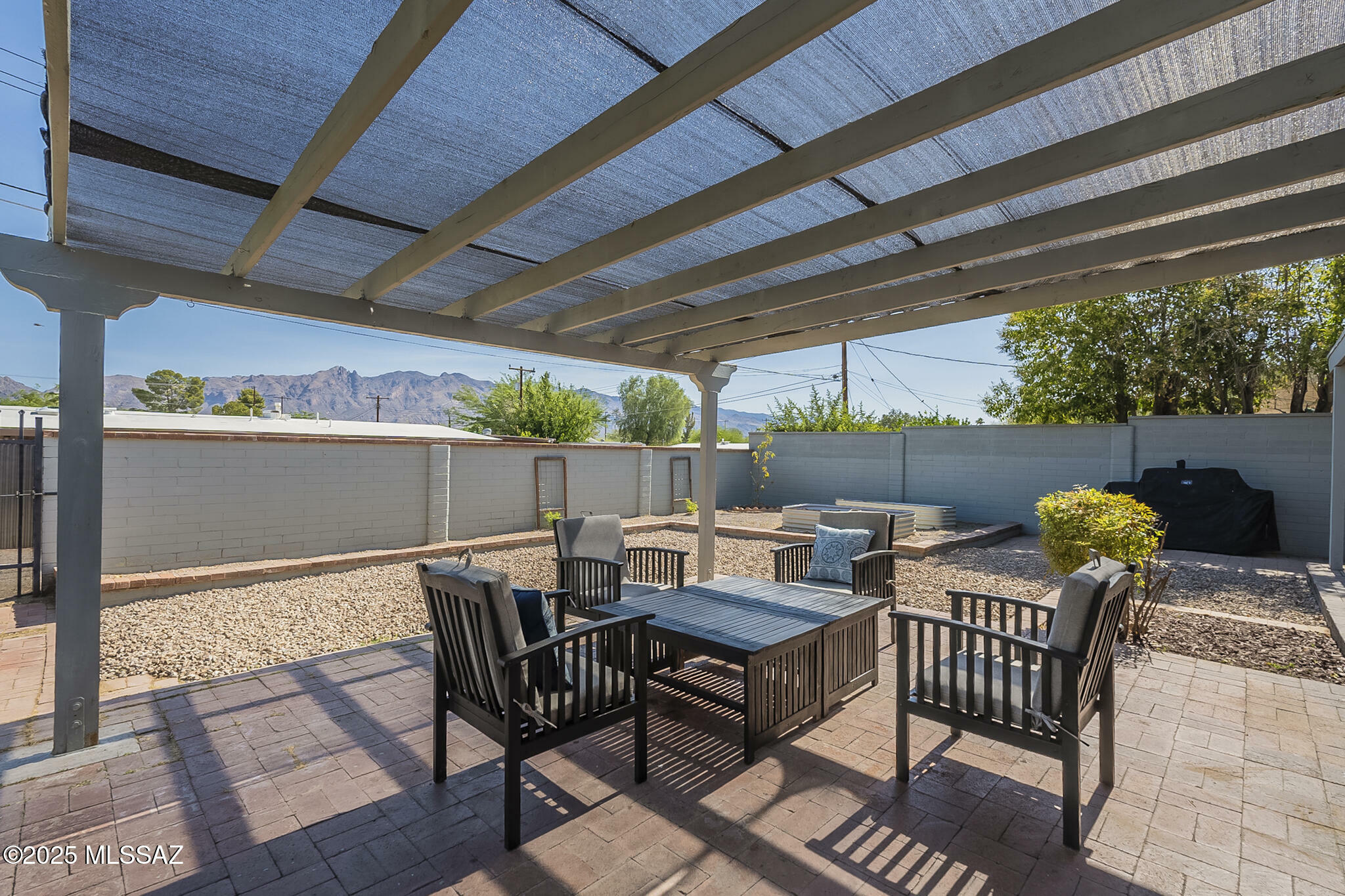 Property Photo: 2821 E Greenlee Street AZ 85716