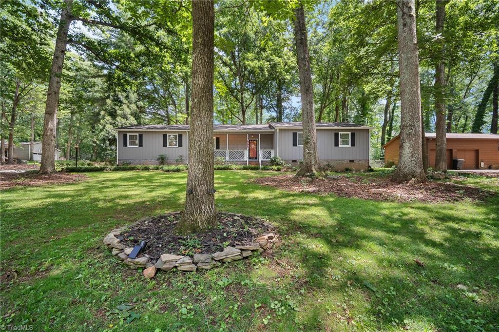 Property Photo:  7169 Mantlewood Lane  NC 27284 