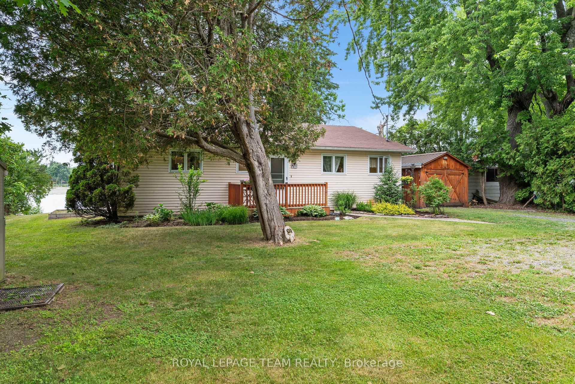 Property Photo: 2733 Rideau Glen Lane ON K0G 1J0