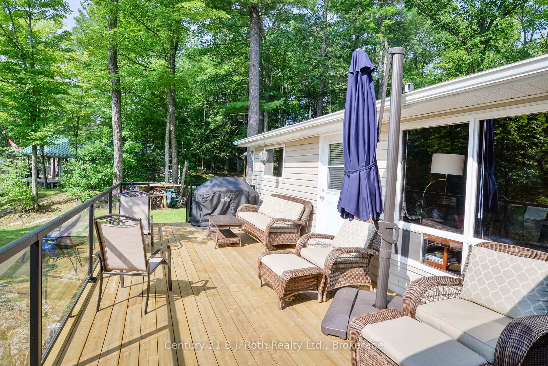 Property Photo: 5335 Claresbridge Lane ON L0K 2B0