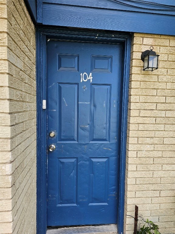 Property Photo: 301 E Croslin Street TX 78752