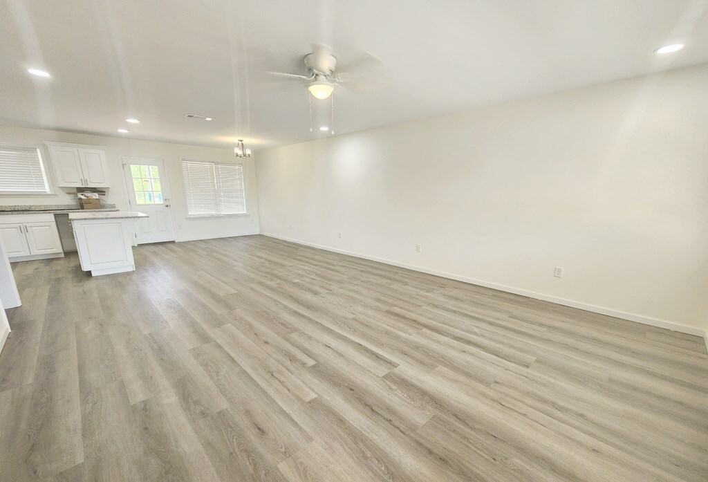 Property Photo: 902 Lockett Station Road GA 31707