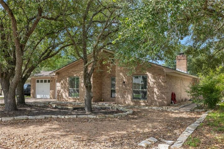 Property Photo:  1810 Laura Lane  TX 77840 