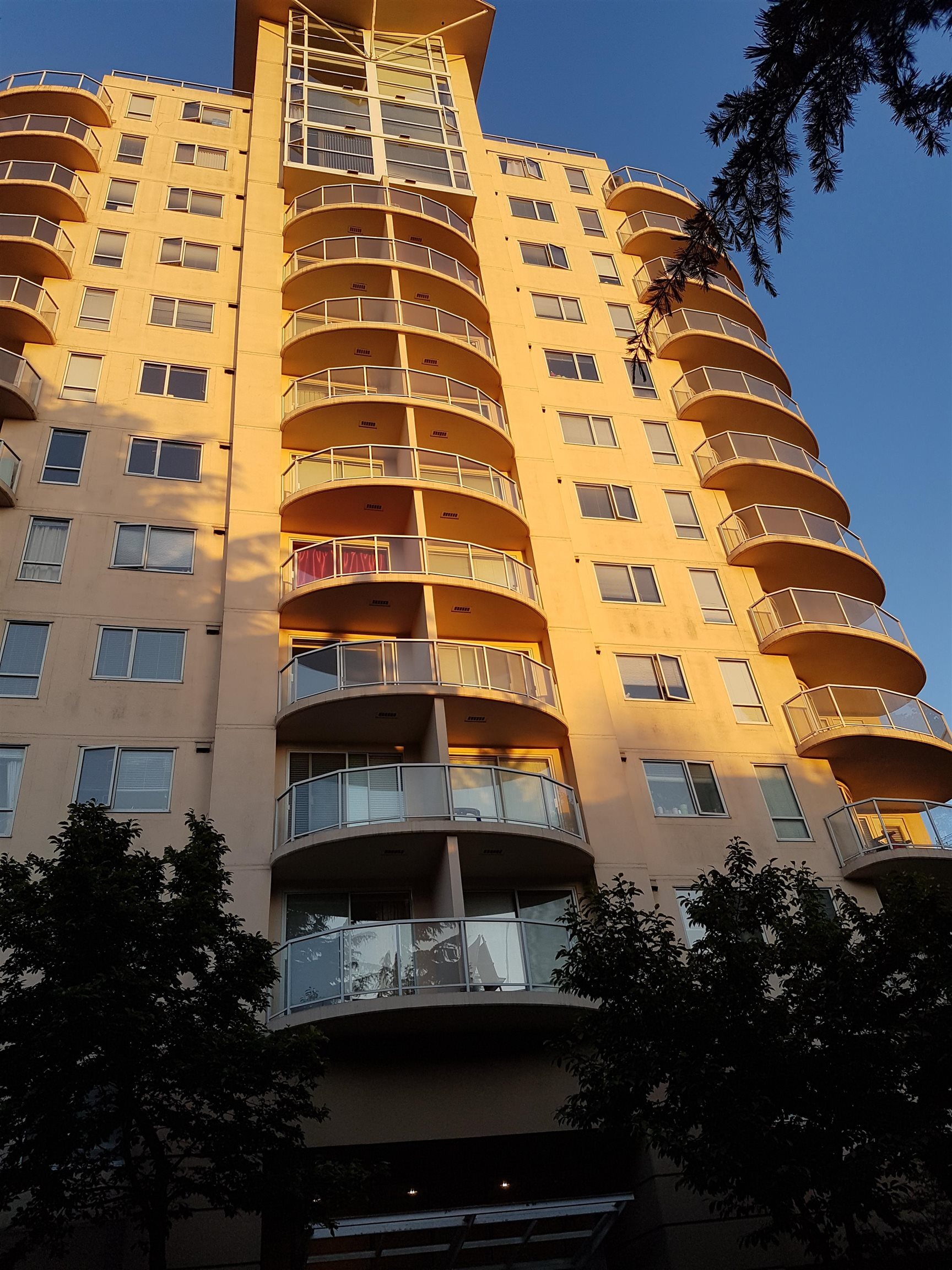 Property Photo: 7680 Granville Avenue 1302 BC V6Y 4B9