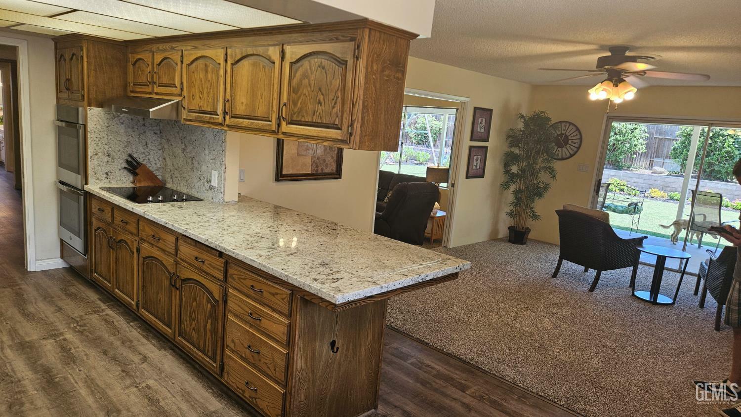 Property Photo: 2608 Cheshire Drive CA 93309