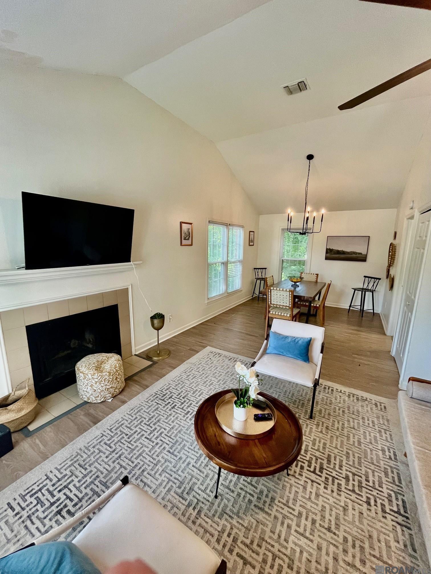 Property Photo: 7441 N Jefferson Place Cir #47B LA 70809