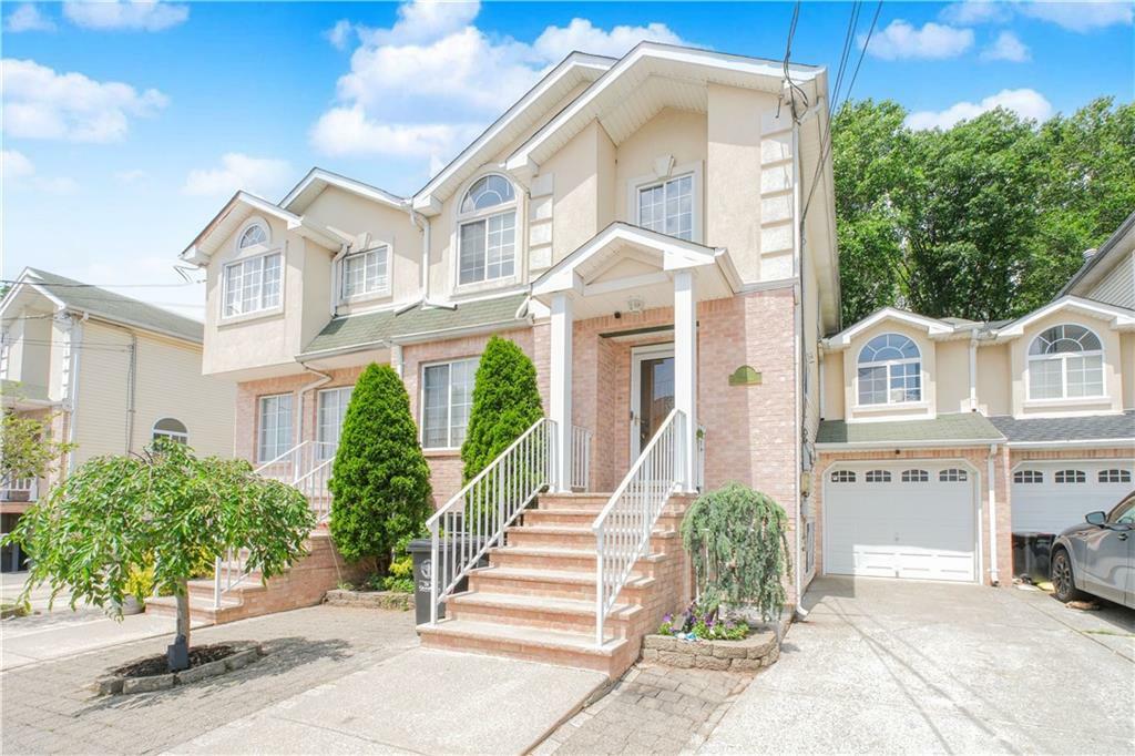 Property Photo: 37 Quail Lane NY 10309