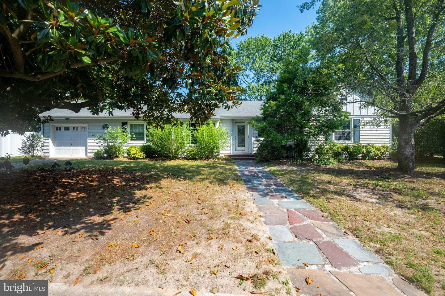 Property Photo: 609 Manor Drive MD 21801