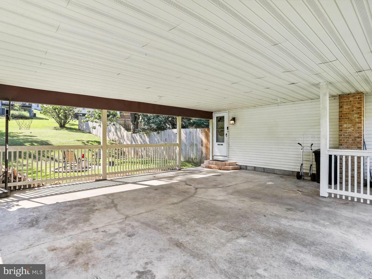 Property Photo: 674 Harrison Avenue WV 25411
