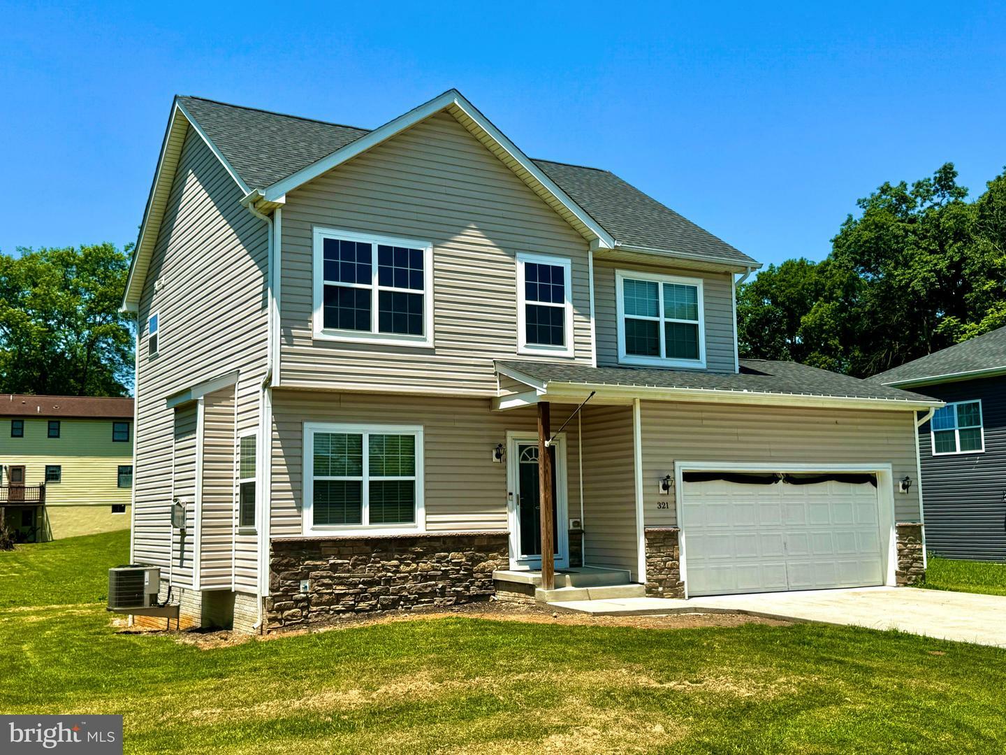 Property Photo: 321 Coralberry Drive WV 25401