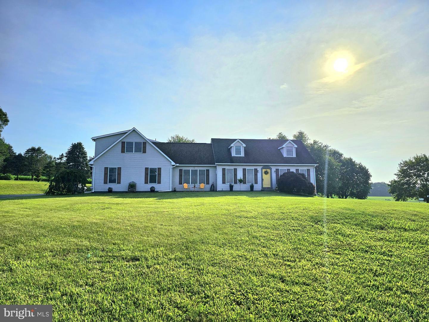 Property Photo: 116 Schoolhouse Road PA 17536