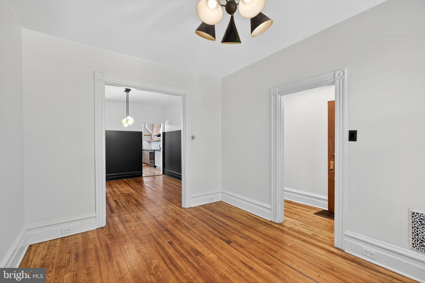 Property Photo:  117 Pearl Street  PA 17603 