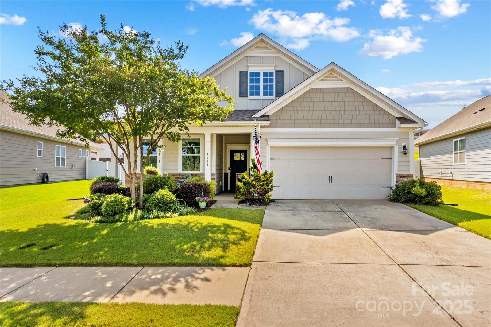 Property Photo: 3835 Norman View Drive NC 28673