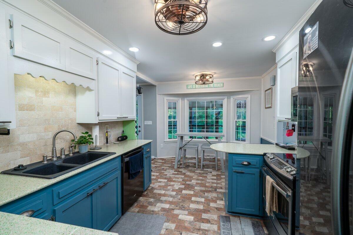 Property Photo: 106 Labrador Court SC 29485