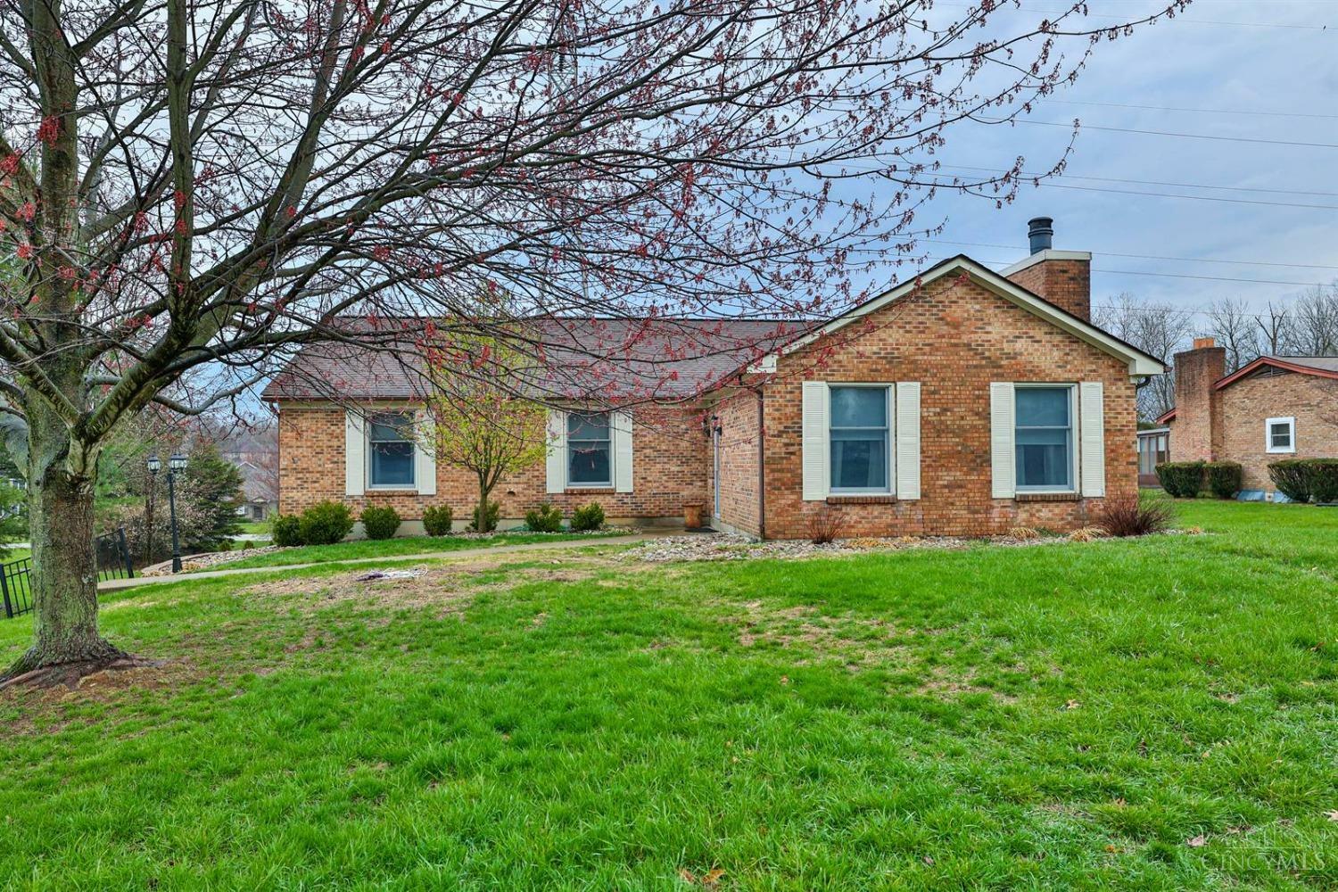 8696 Birchbark Drive  Symmes Twp OH 45249 photo