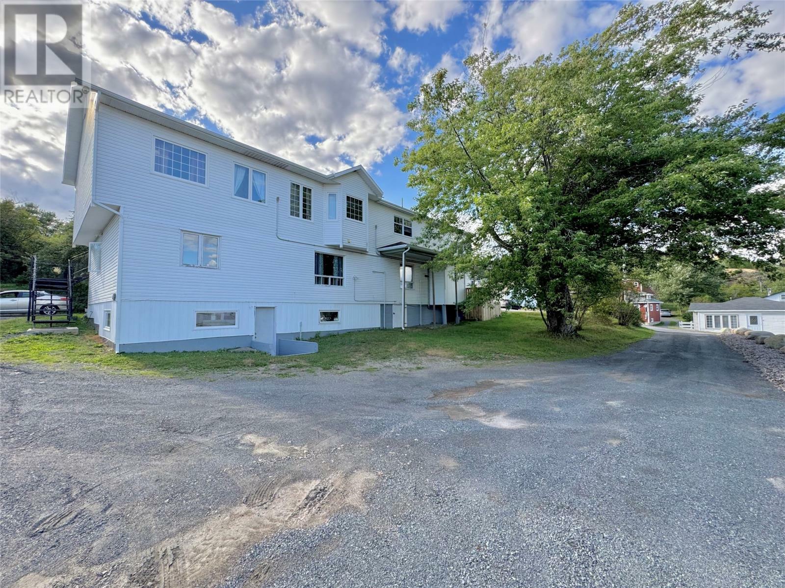 Property Photo: 7 Vardys Avenue NL A5A 2A4