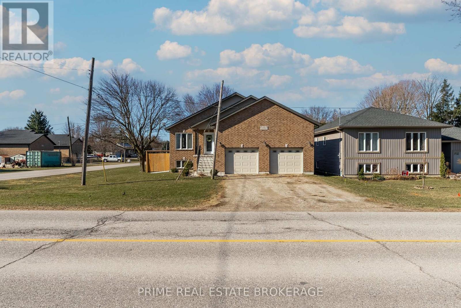 Property Photo: 631 Main Street ON N0P 1C0