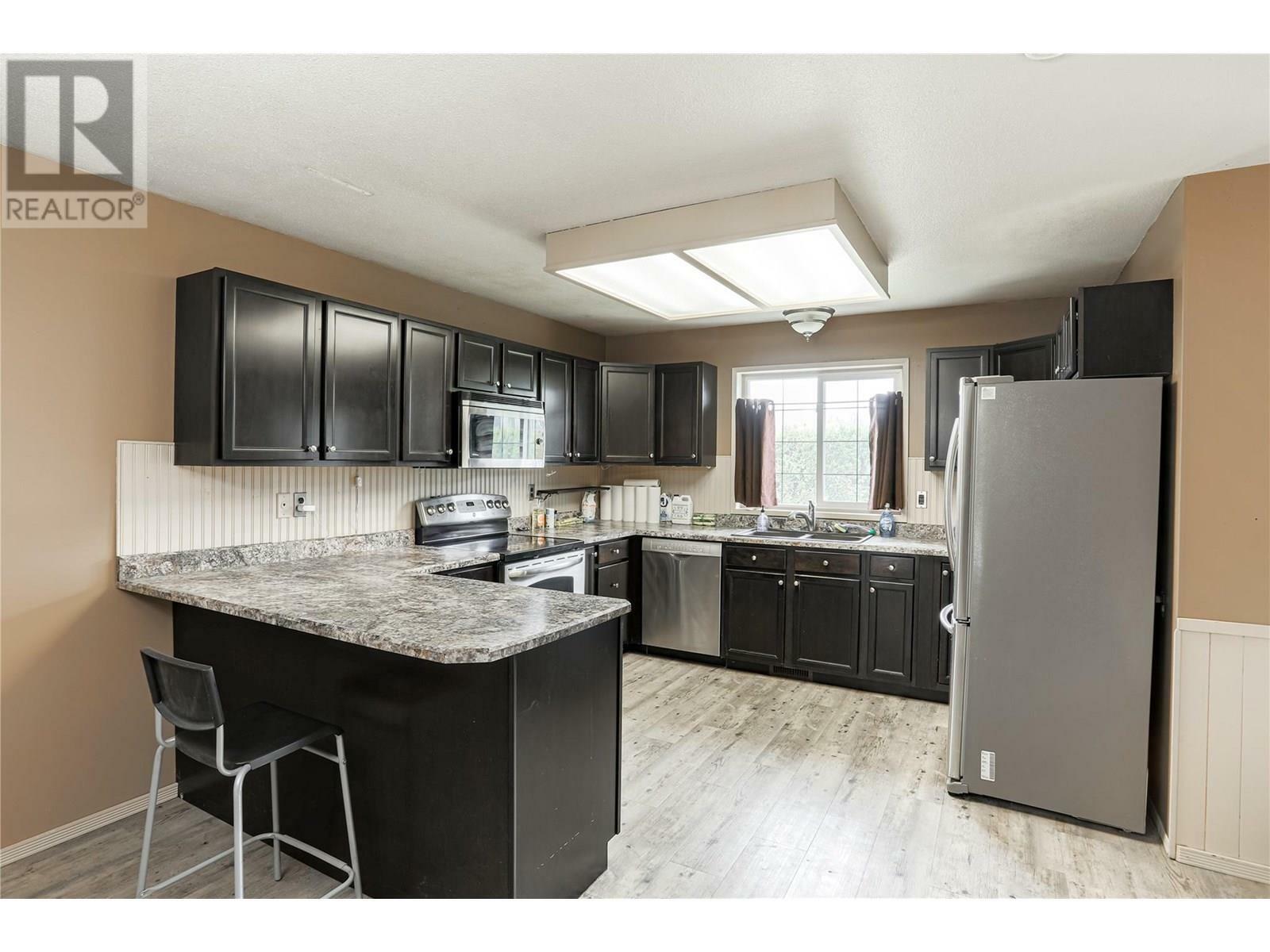 Property Photo: 785 Clement Avenue BC V1Y 7C9