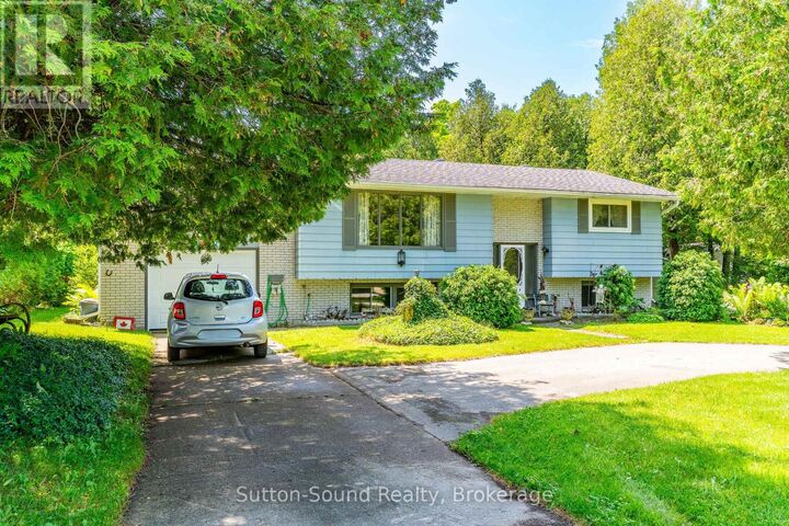 17 Front Street  South Bruce Peninsula ON N0H 1P0 photo