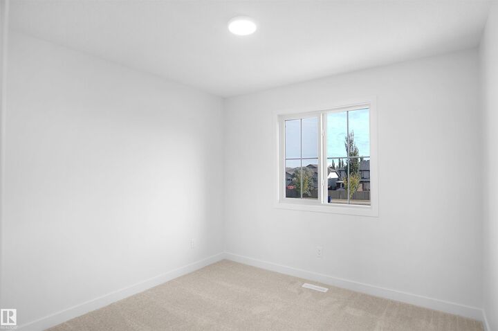 Property Photo: 85 Elliott Wynd AB T8L 0Z4