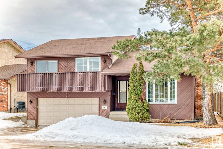 Photo de la propriété:  2509 106A Street NW  AB T6J 4S1 
