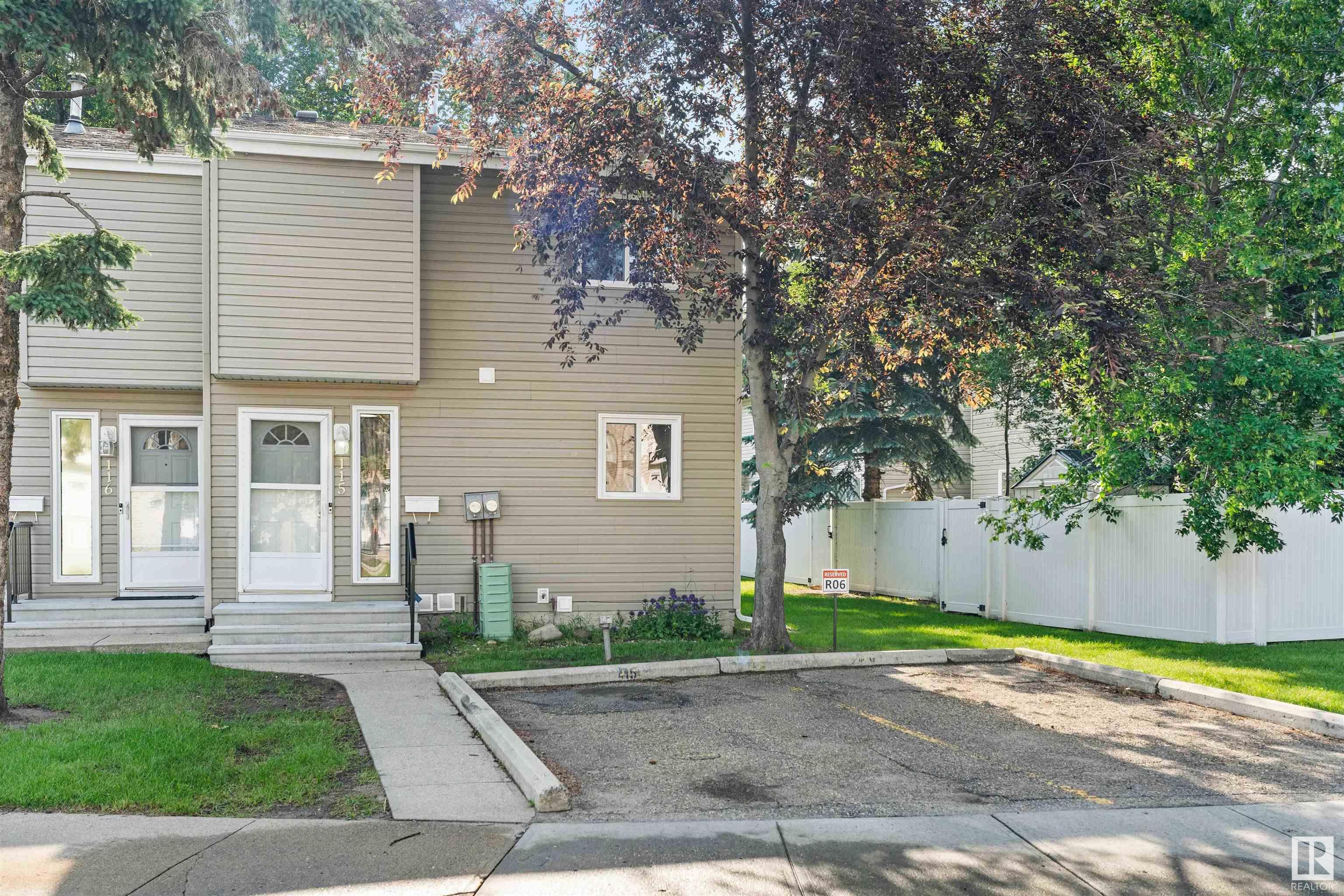 Property Photo: 87 Brookwood Drive 115 AB T7X 1A4