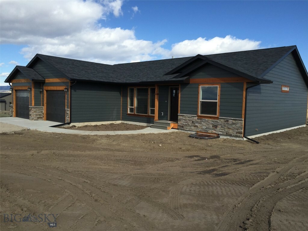 639 Avon Circle  Butte MT 59701 photo