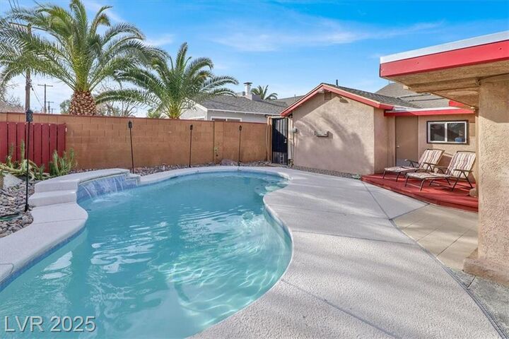 5005 Harmony Avenue  Las Vegas NV 89107 photo