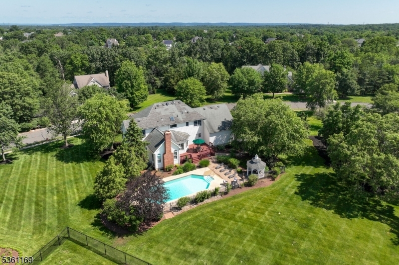 Property Photo: 27 Horseshoe Dr NJ 08844