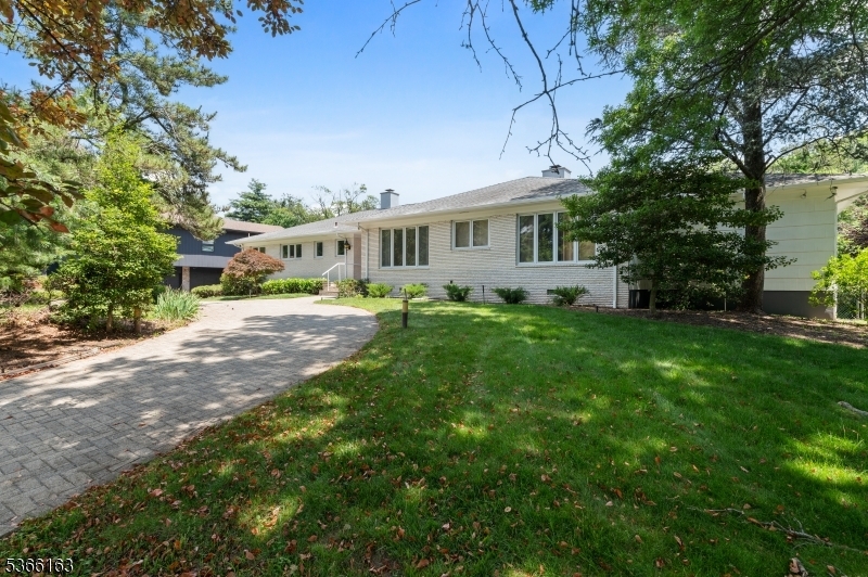 Property Photo: 204 Crestwood Dr NJ 07079