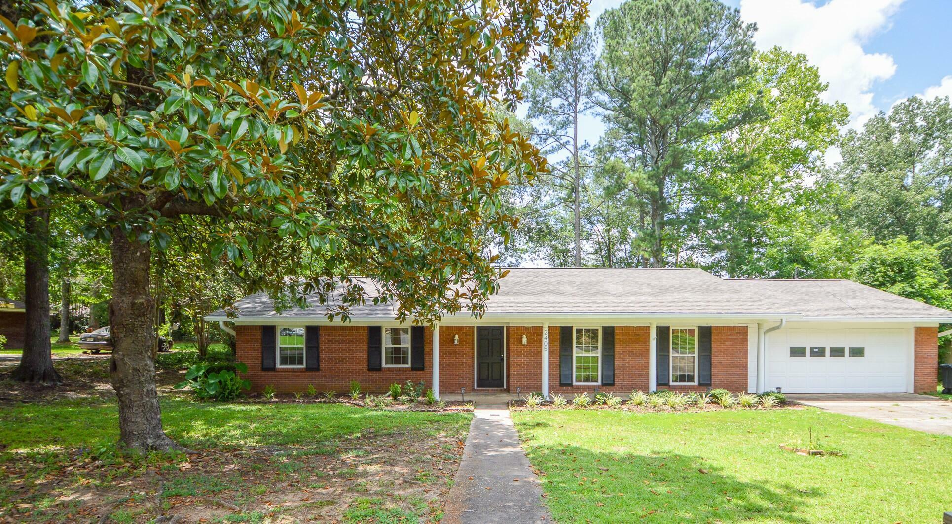 2405 Plum Road  Starkville MS 39759 photo