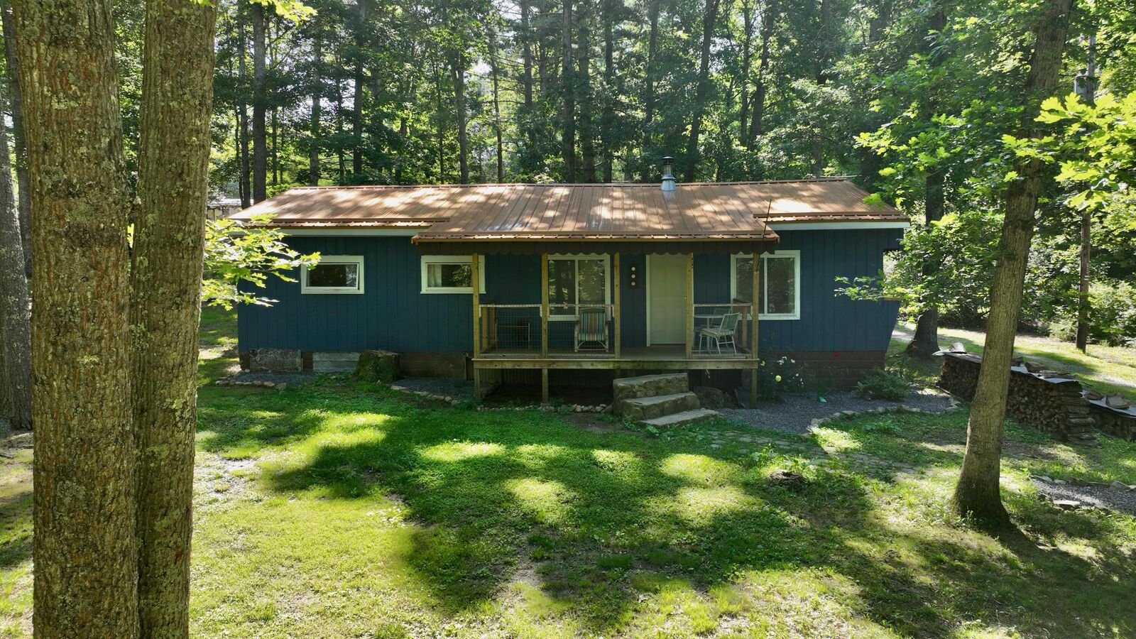 Property Photo:  22 Mudd Hole Rd  WV 24941 