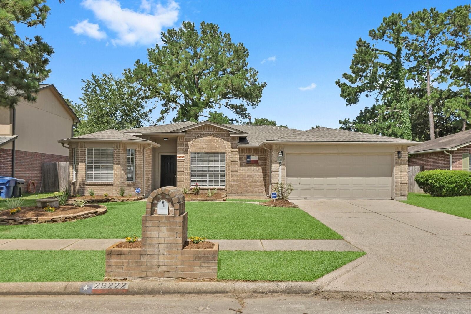Property Photo: 29222 Waltham Street TX 77386