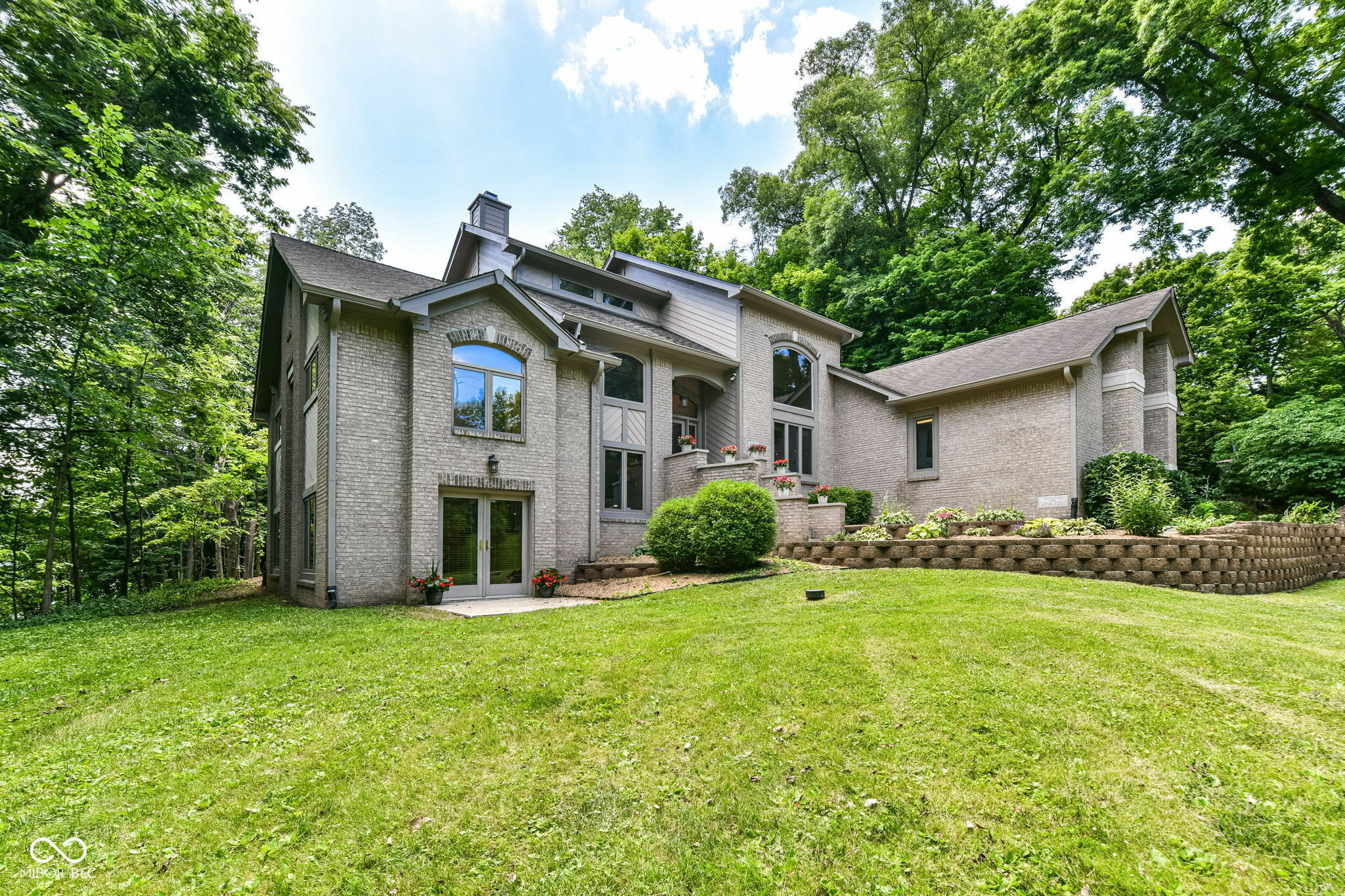 Property Photo: 8004 Lafayette Road IN 46278
