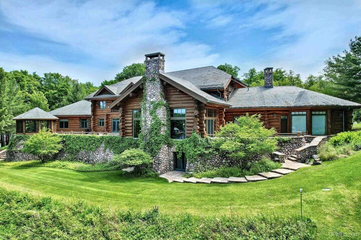 19210 W Mamie Lk Road  Watersmeet MI 49969 photo