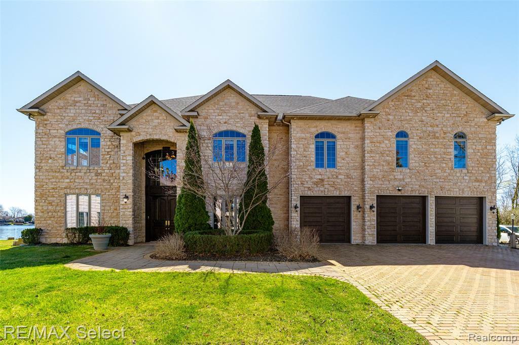 Property Photo:  13229 Enid Boulevard  MI 48430 1151 