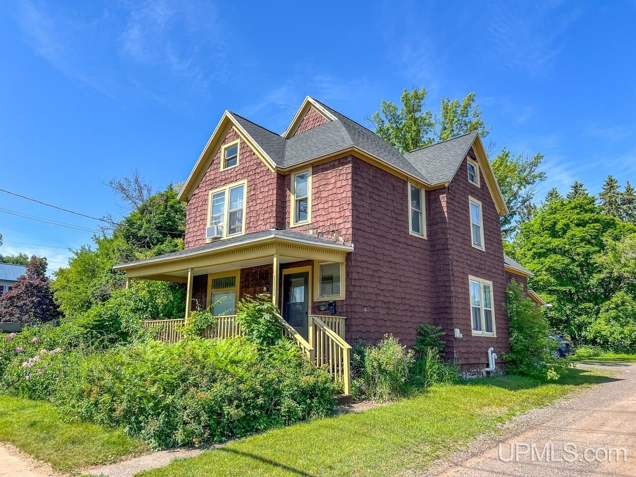 Property Photo:  1111 N 4th Street  MI 49855 
